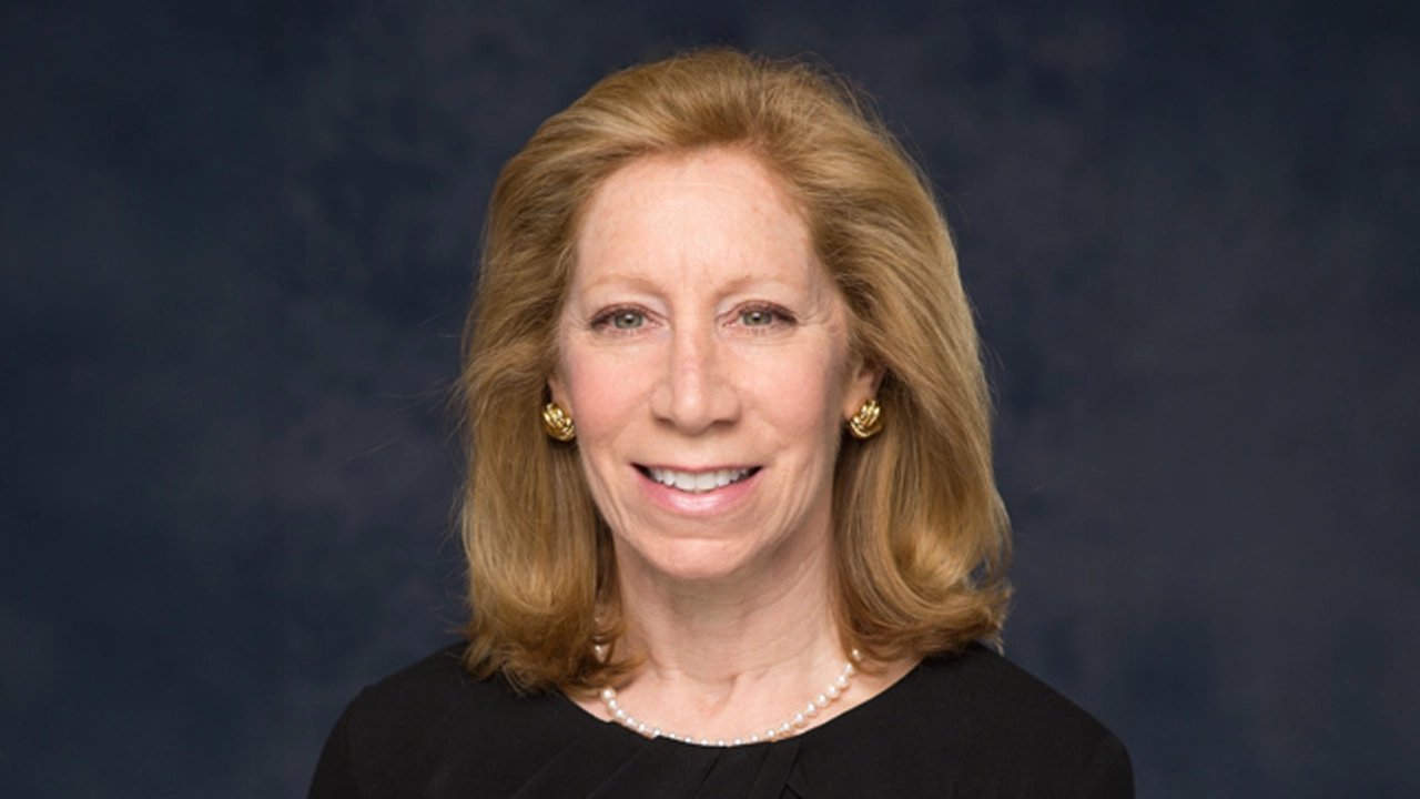 In this Director’s Chair conversation led by Adam Bryant and David Reimer, Shelley Leibowitz, President of SL Advisory, explores how the best directors can zero in on what's important in a world with so much noise, why AI governance must start with identity and purpose, and the importance of courage and personal accountability.