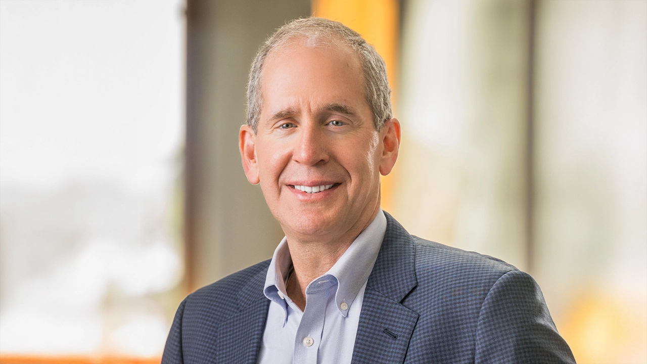 Mark Hawkins, a veteran technology leader who is the lead independent director of Workday, chairman of Toast, and a director at Cloudflare, shares leadership insights with Adam Bryant and David Reimer. He highlights the importance of leaders meeting the moment, AI's impact on governance, and the ever-changing definition of risk.